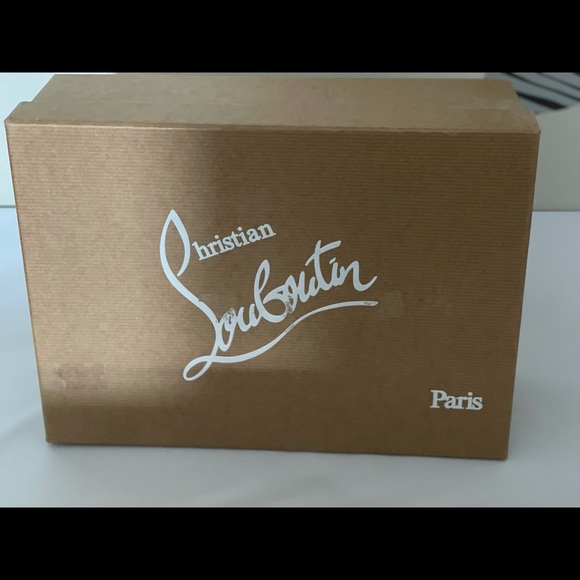 So Kate Louboutin - Picture 4 of 9